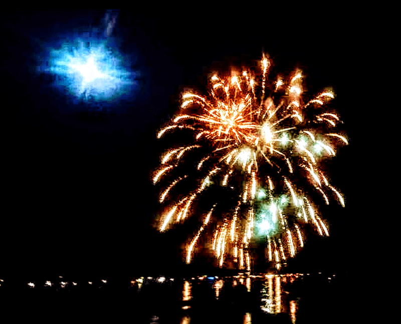 Fireworks Over The Lake Turn This Park Into Something Else Entirely