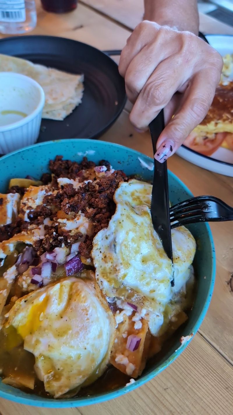 The Salsa That Sets The Tone