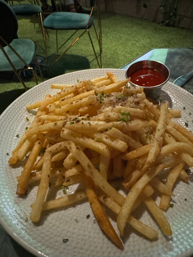 How They Stay So Crisp