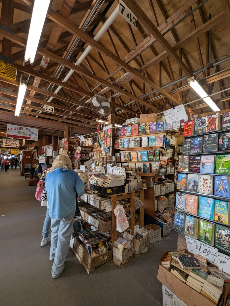 The Maze Of Stacks And Secret Turns