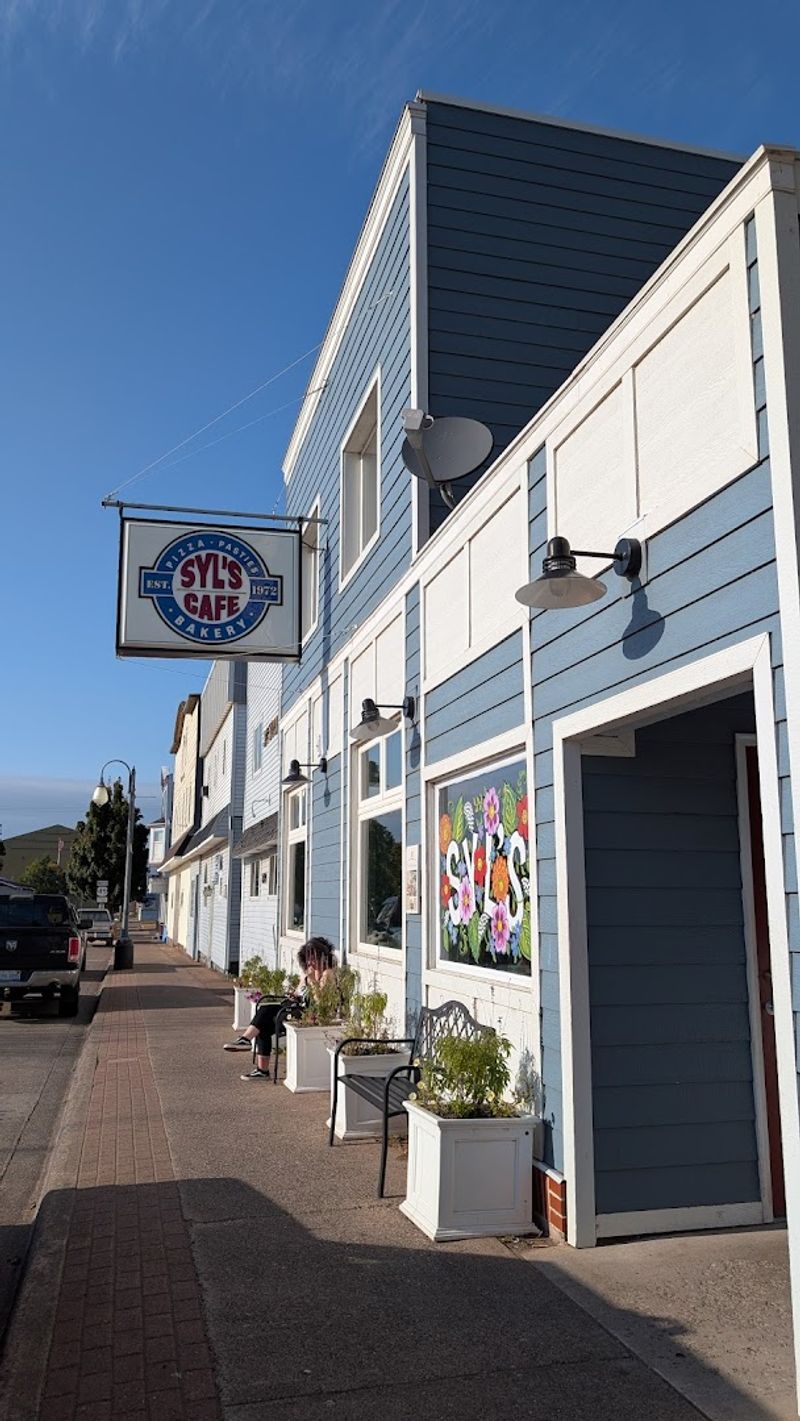 Hearty Comfort At Syl’s