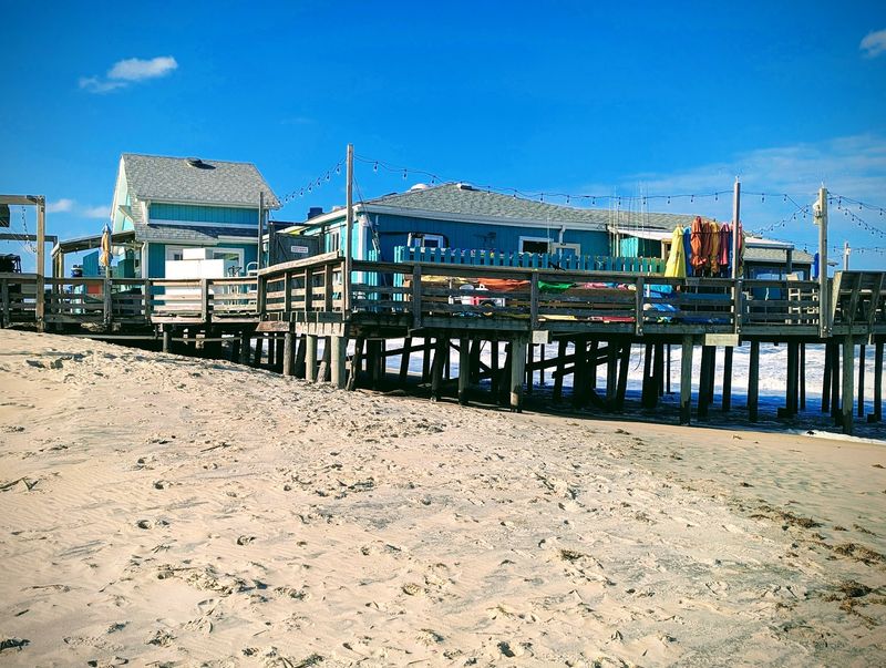 Fish Heads Bar And Grill