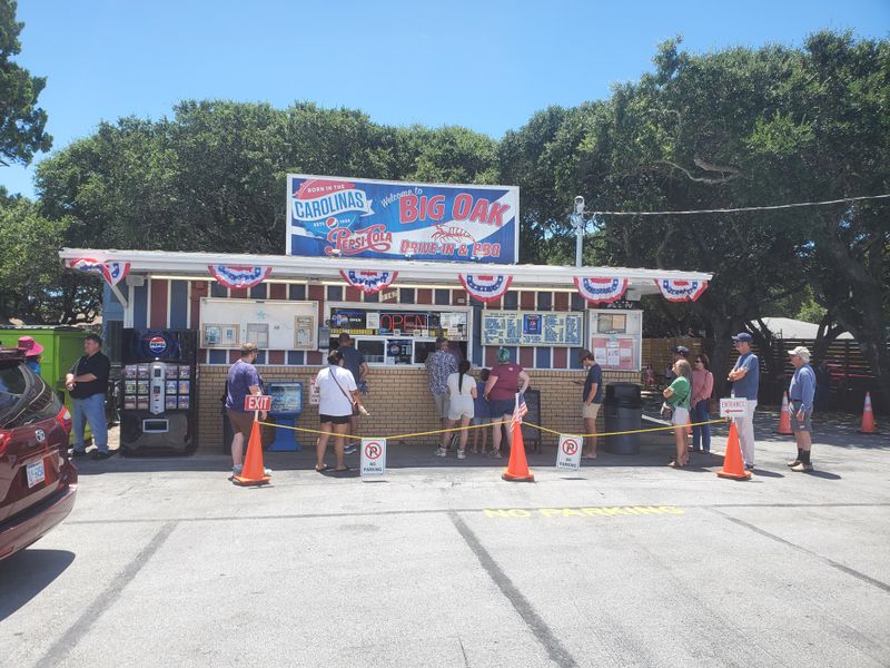 Big Oak Drive In & Bar-B-Que — 1167 Salter Path Rd, Salter Path