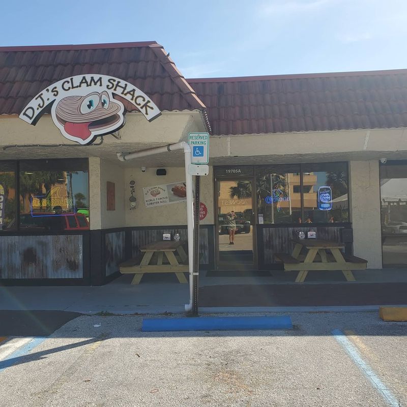 DJs Clam Shack