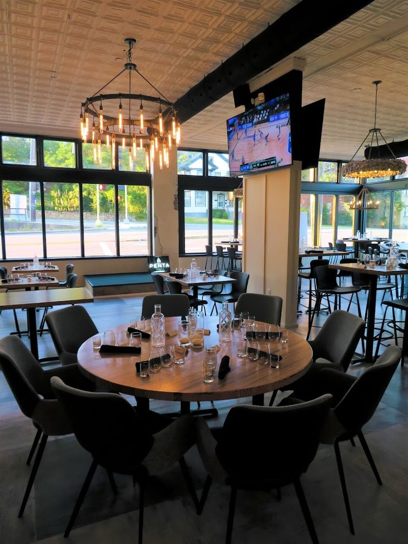 The Oyster Bar, Little Rock