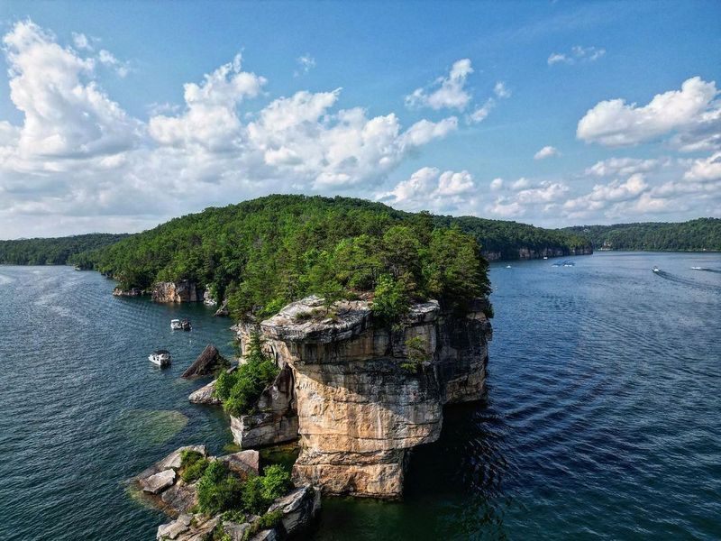 Fishing, Boating, And Paddling On West Virginia's Largest Lake