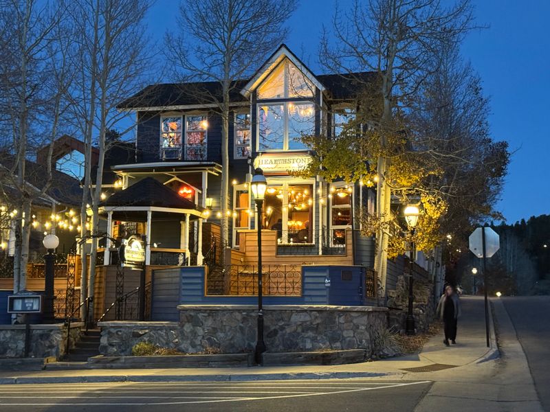 A Downtown Winter Moment