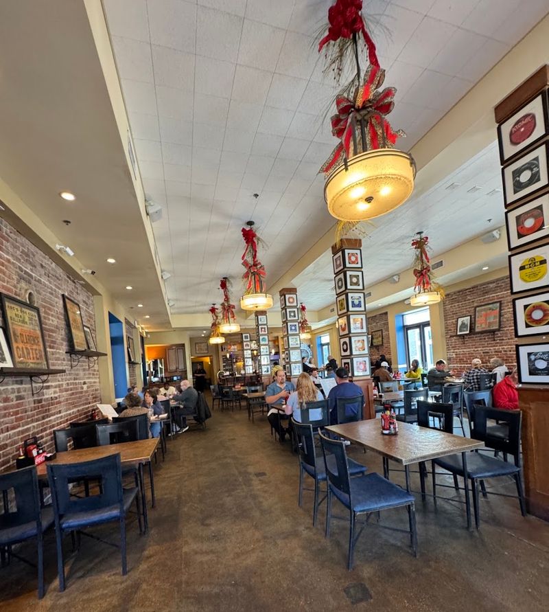 Five Sisters Blues Cafe