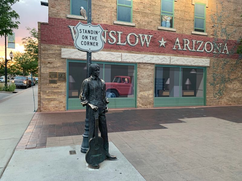 Standin' on the Corner Park, Winslow