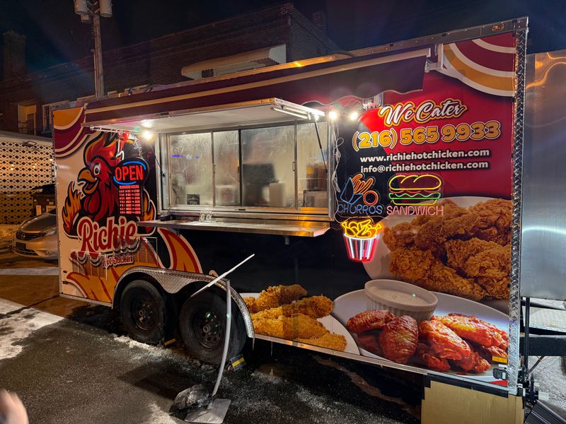 Richie Hot Chicken, Cleveland Heights