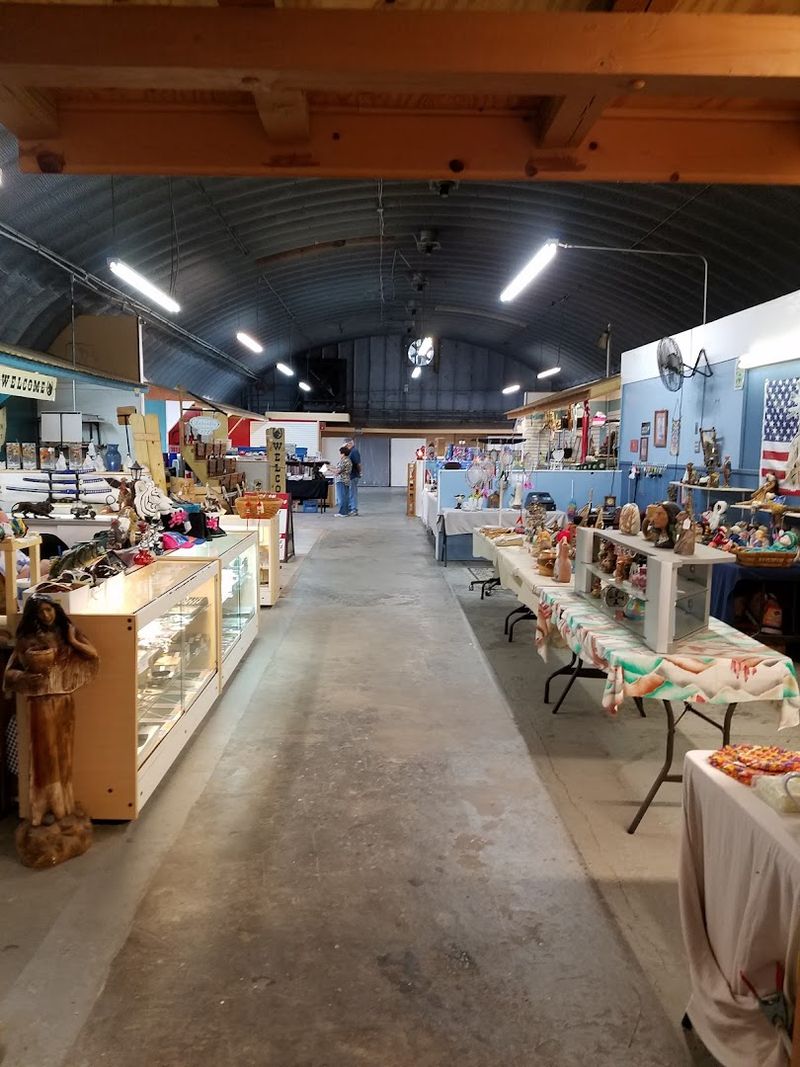 Sunshine Flea Market