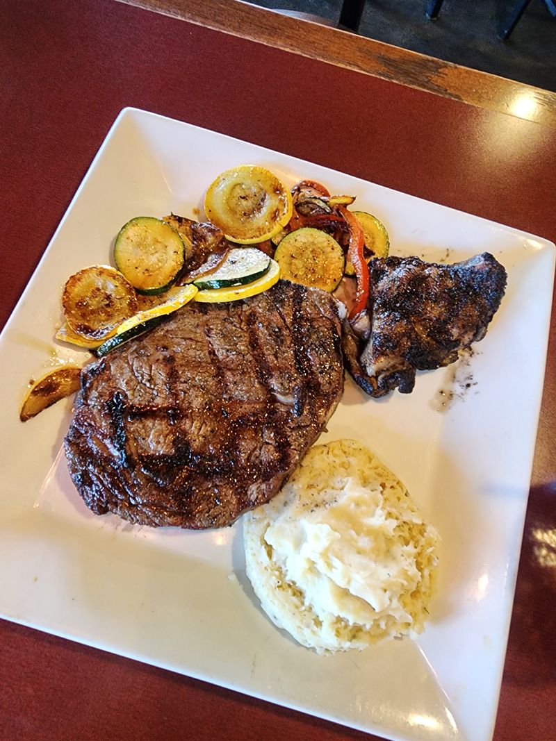 BBQ Ribs And Vegetable Medley
