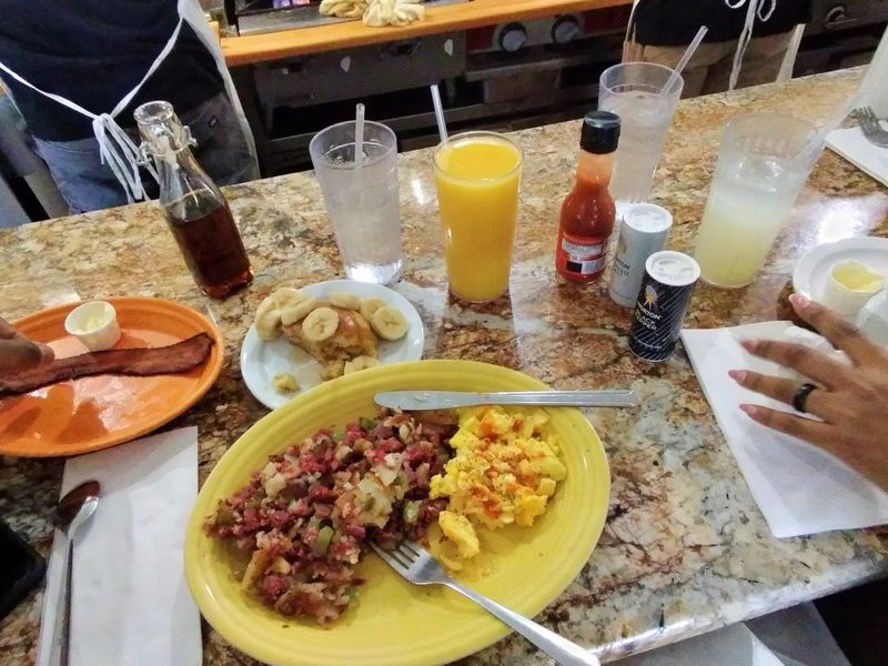 The Clique Restaurant, Detroit