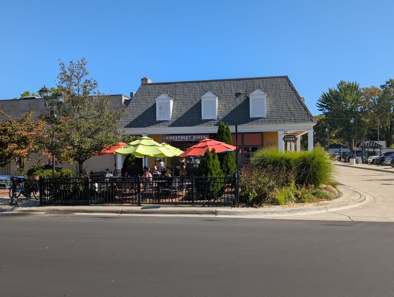 SideStreet Diner — Grosse Pointe