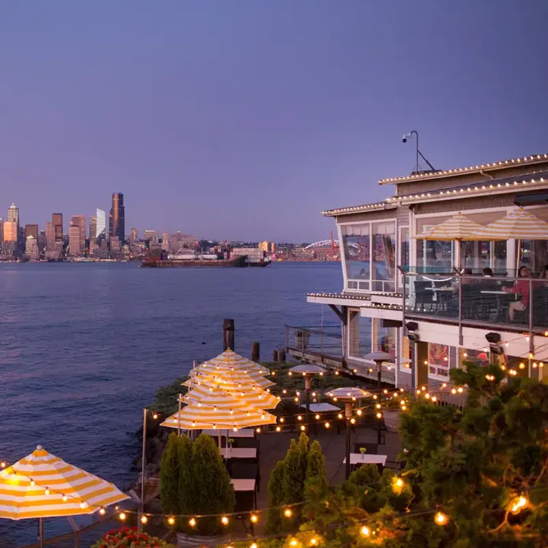 Salty's on Alki Beach (West Seattle)