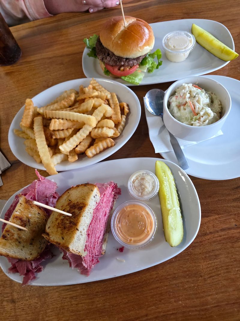 Slyman's Tavern – Independence, OH