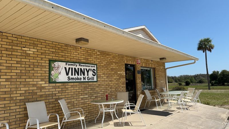 Vinnys Smoke N Grille – Lake Wales, FL