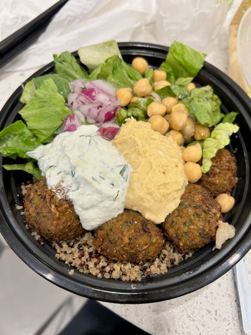 Eat Well At The Lodge Without Packing The Fridge