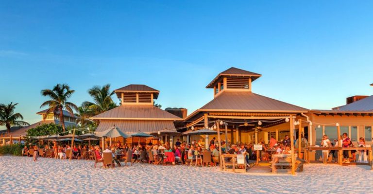 Florida’s Beachside Spot Serves A Grouper Sandwich You Won’t Stop Thinking About