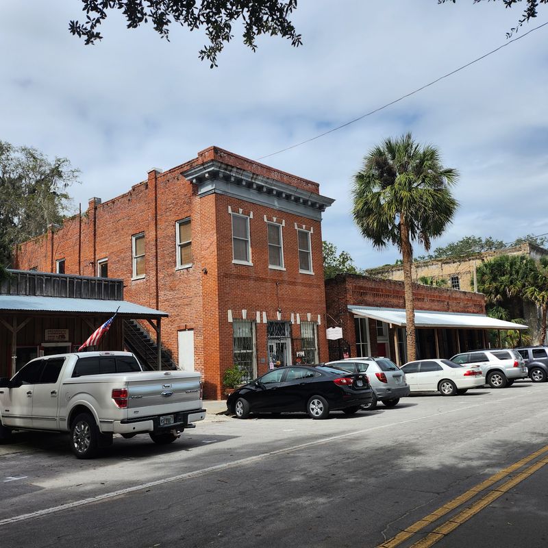 Florida's Oldest Interior Town Florida's Oldest Interior Town