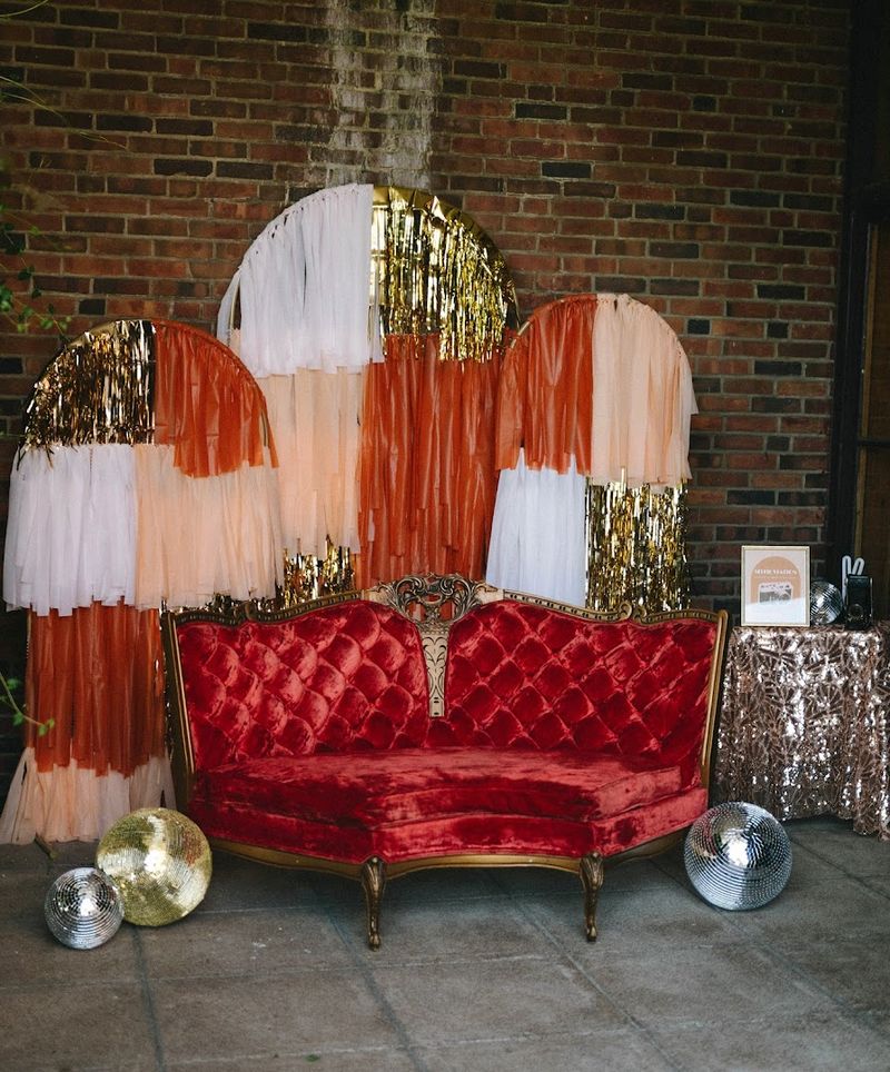 Vintage Vibes, Elyria, OH