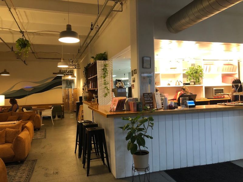 Val's Bakery, Dayton