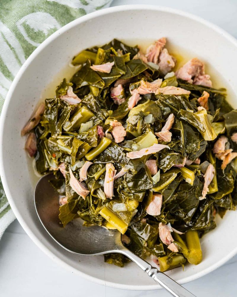 Slow-Simmered Collard Greens With Hamhock