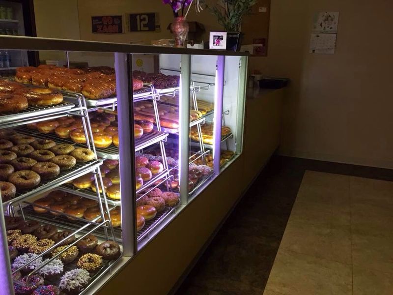 Fluffy's Donuts