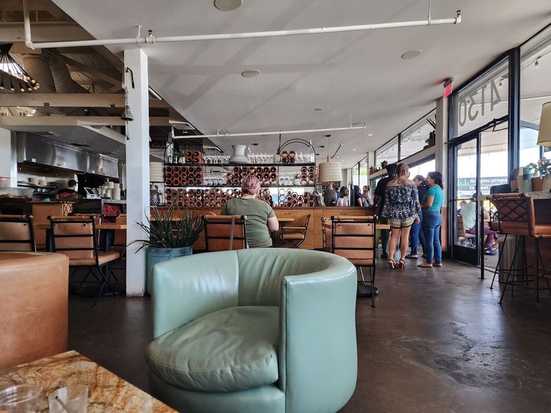 Valentine - 4130 N 7th Ave, Phoenix, AZ 85013