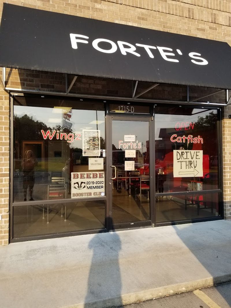 Forte's Wingz & Catfish, Beebe