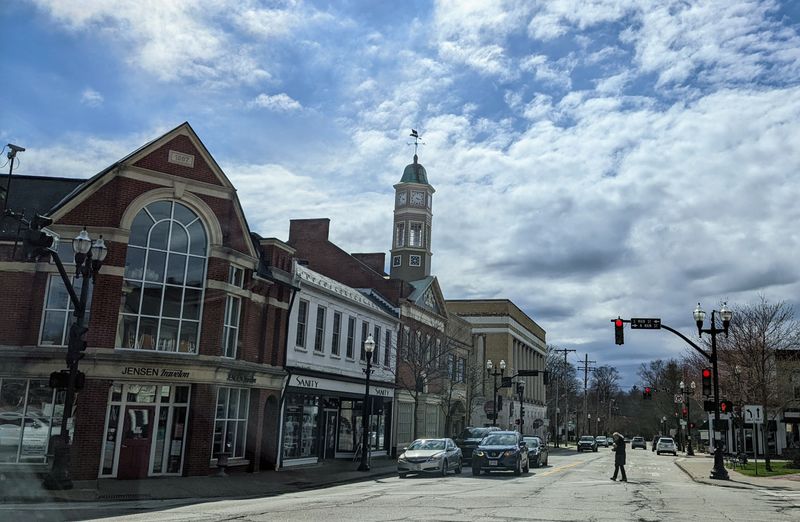 Learn At The Historical Society