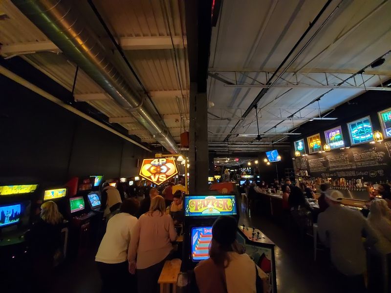 Crowd Patterns And Timing