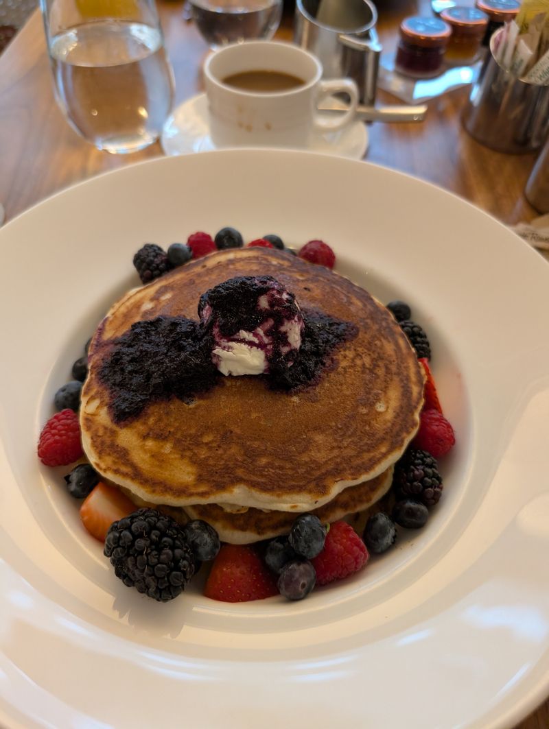 The New York Vibe That Feels Like Home