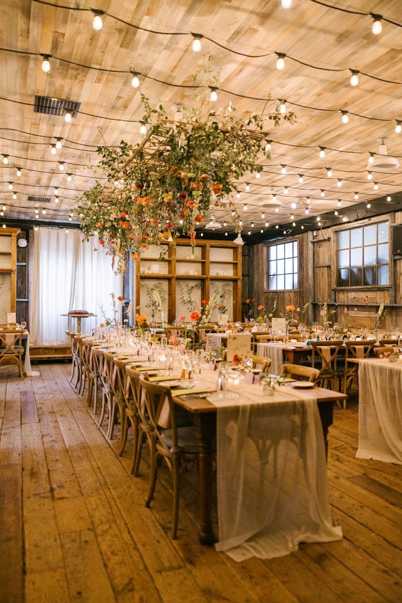 Food That Goes Far Beyond Typical Wedding Banquet Fare Food That Goes Far Beyond Typical Wedding Banquet Fare