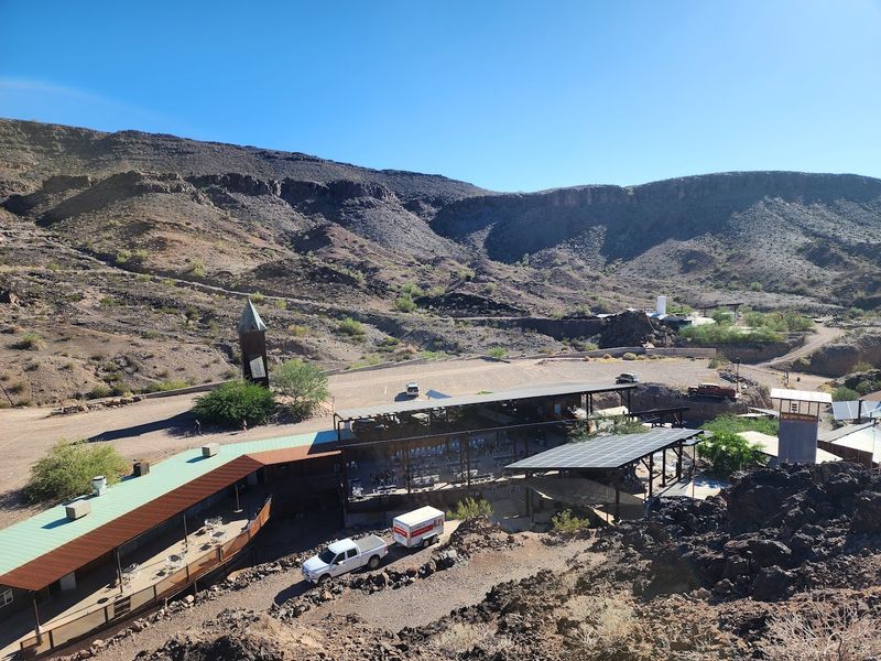 Multi-Level Layout With Views Everywhere