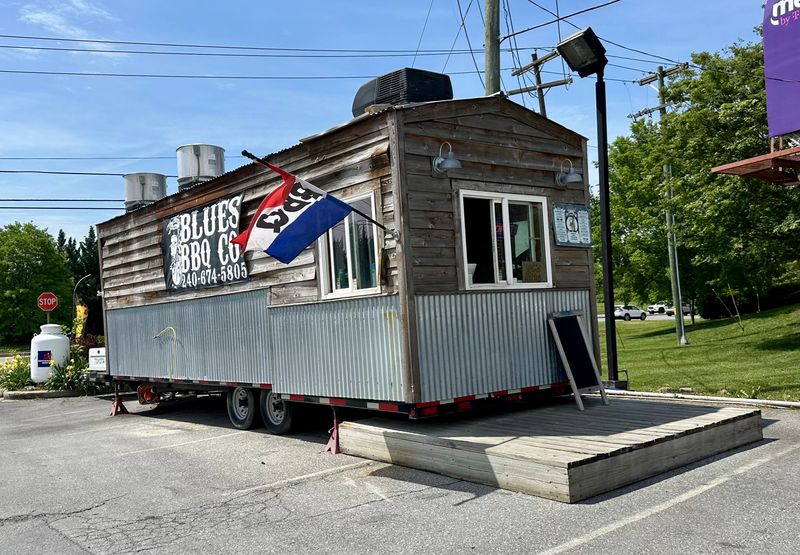 Hours That Keep the Smoke Rolling Tuesday Through Saturday