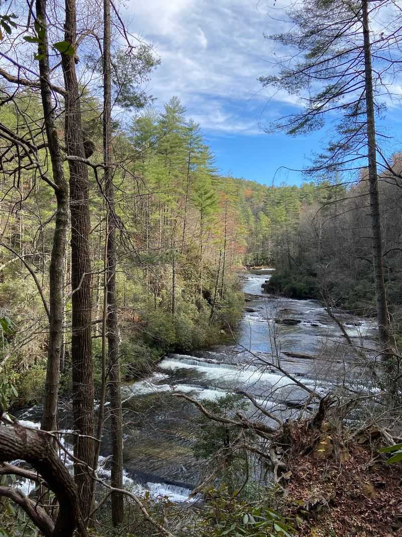 Foothills Trail through Jocassee Gorges