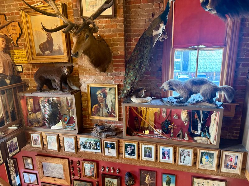 The Small-Town Cue In A Big City Night