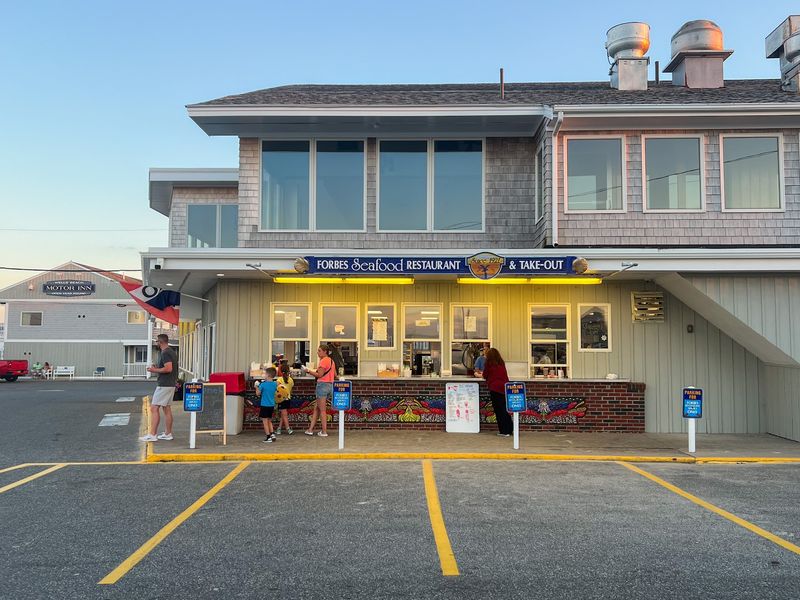 Forbes Seafood Restaurant, Wells