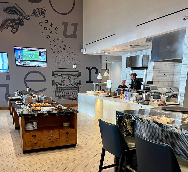 courier. kitchen & bar