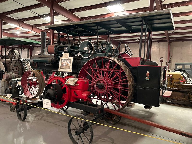 Dougherty Antique Car & Tractor Museum - Longmont