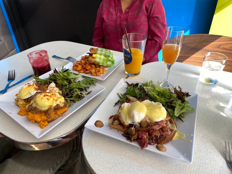 Eggs Benedict Variations That Regulars Rave About