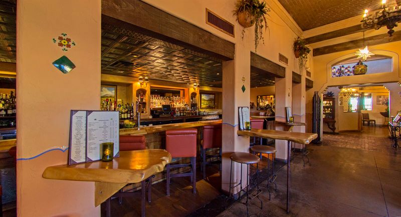 Happy Hour That Makes Weekday Evenings Worth Celebrating