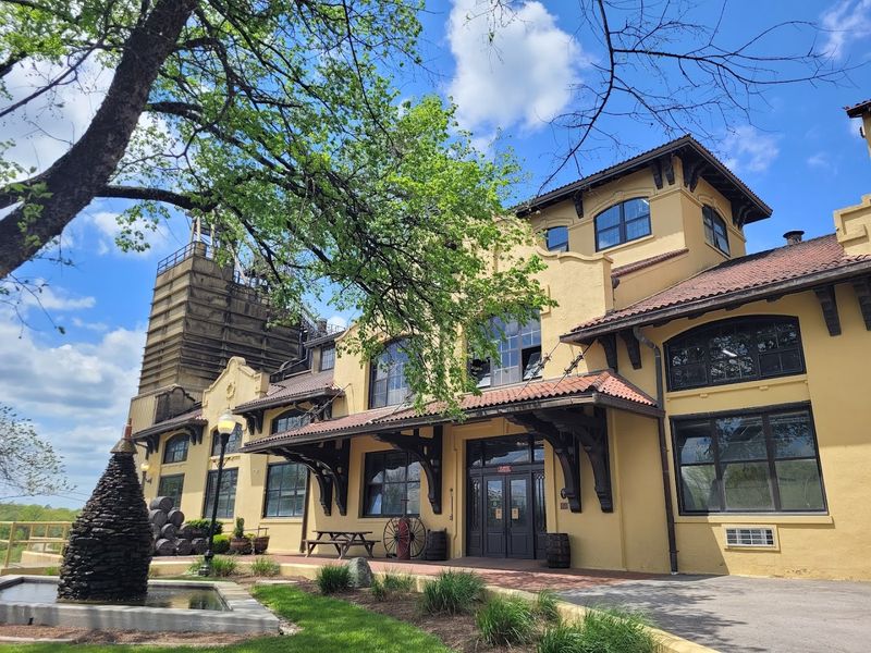 Four Roses Distillery