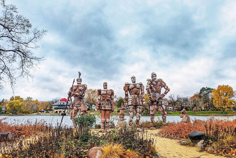 A Scenic Riverfront Setting