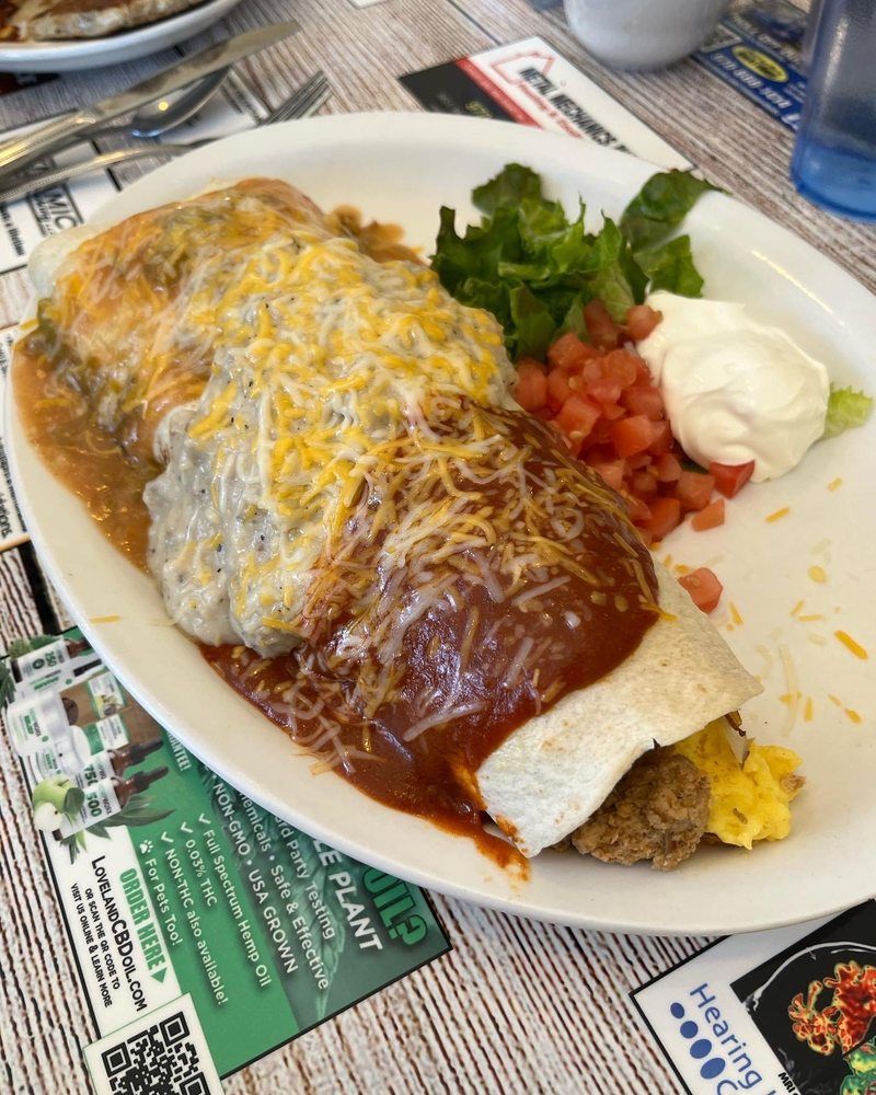 Doug's Day Diner – Loveland Diner-Style Breakfast (Classic Pancakes, Burritos, Coffee)