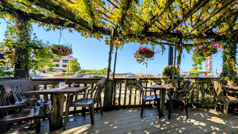 Smugglers' Wharf — Erie