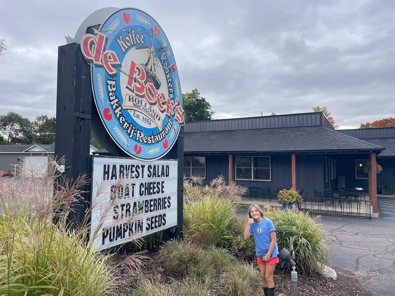 deBoer Bakkerij & Dutch Brothers Restaurant, Holland