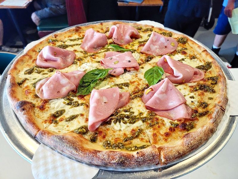 Madison Avenue Pizza (Dunedin)