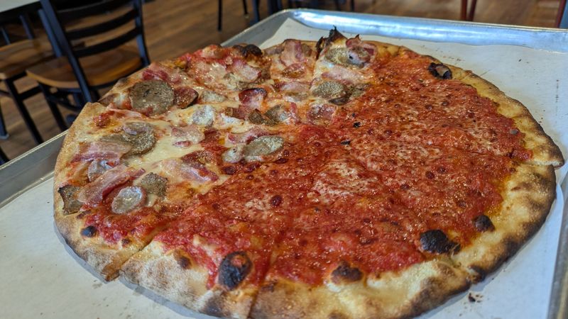 Frank Pepe Pizzeria Napoletana – Watertown